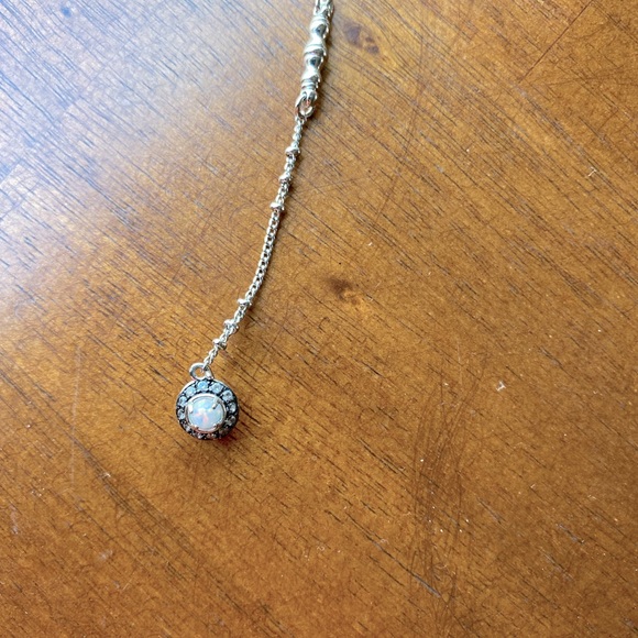 Kendra Scott Colby Lariat Necklace in Silver - Picture 3 of 4